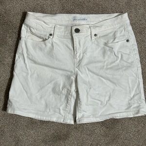 LOFT Women's White Shorts